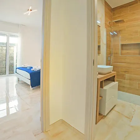 Дом отдыха Na' Lu' With Sea View *