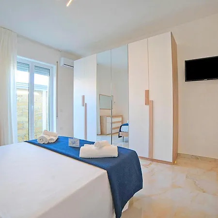 Na' Lu' With Sea View Лечче